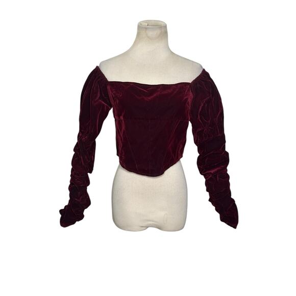 PrettyLittleThing Plum Velvet Puff Sleeve Bardot Crop Top size 6 - Picture 11 of 12